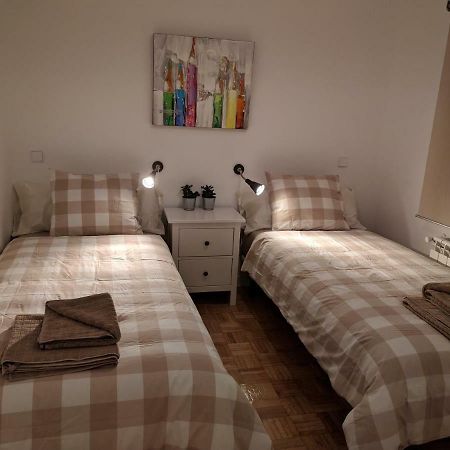 Gran Apartamento Cerca De Atocha Apartman Madrid Kültér fotó