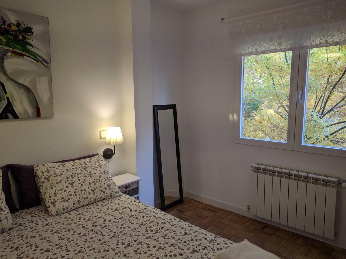 Gran Apartamento Cerca De Atocha Apartman Madrid Kültér fotó