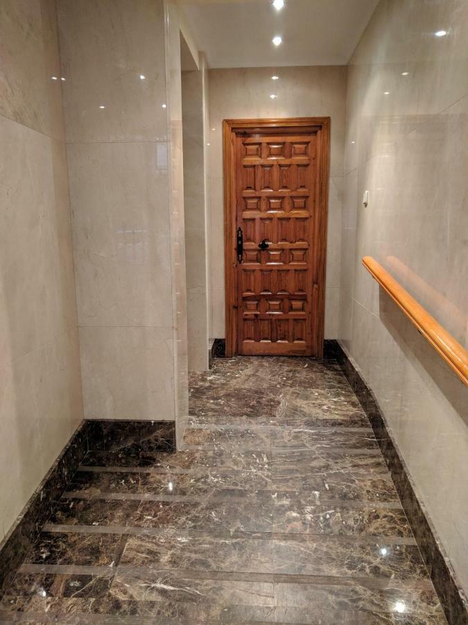 Gran Apartamento Cerca De Atocha Apartman Madrid Kültér fotó